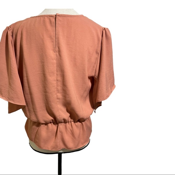 Astr the label short sleeve front twist top blouse size medium elastic waist - Picture 7 of 12